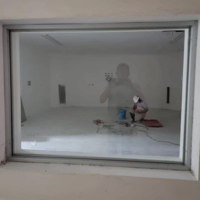 Çarpışmaya karşı dayanıklı X-ışını kurşun camı ve 2,5 mm Pb kurşun eşdeğeri hastane CT ve X-ışını odaları için cilalı / donmuş yüzey
