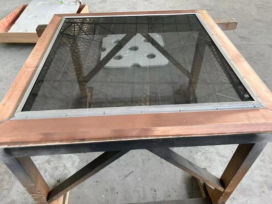 EMI koruması için 100dB koruma etkinliği ve tunç bakır örgüsü ile 1200*900mm RF korumalı pencere